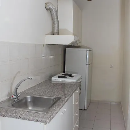 Ronzi Apartments Kamena Vourla Exterior photo