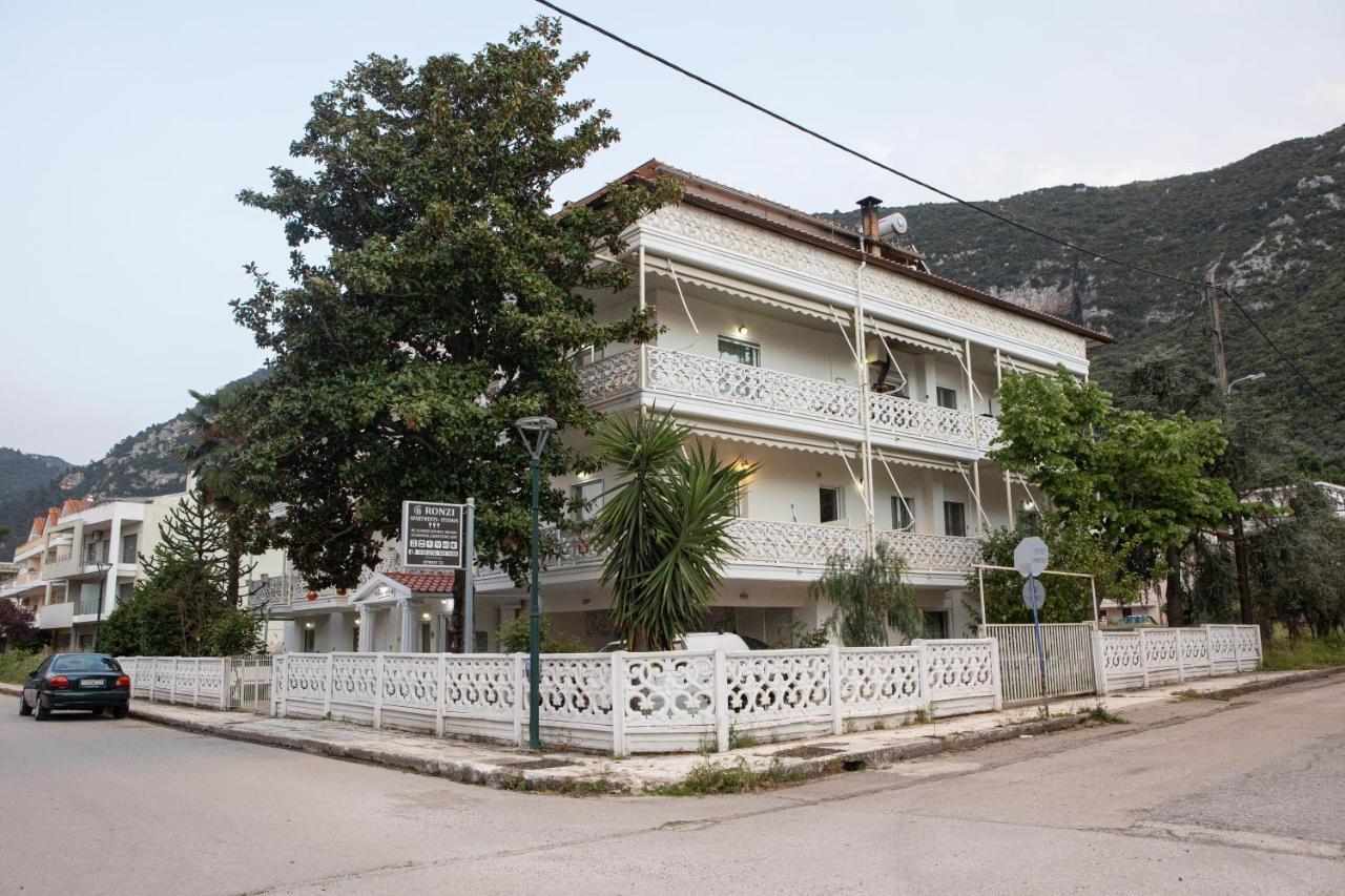 Ronzi Apartment *